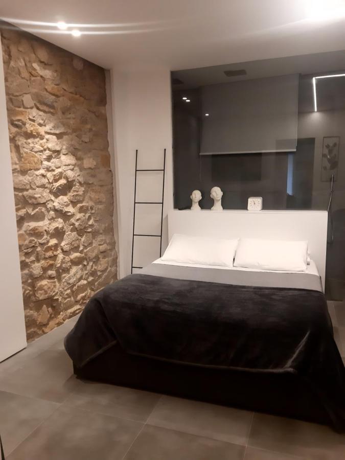 דירות קלטניסטה Duomo House מראה חיצוני תמונה